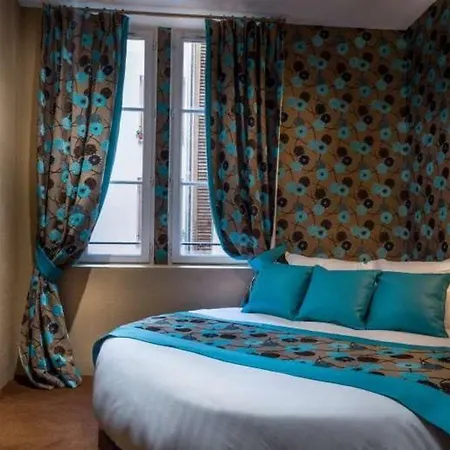 Le Temple De Jeanne 3*