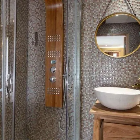 Hotel Le Temple De Jeanne