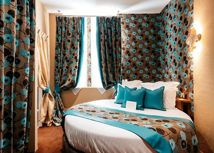 Le Temple De Jeanne Otel Paris