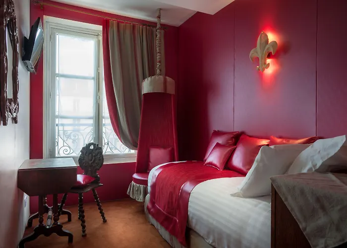 Le Temple De Jeanne Otel 3*