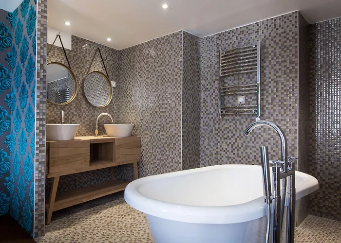 Otel Le Temple De Jeanne