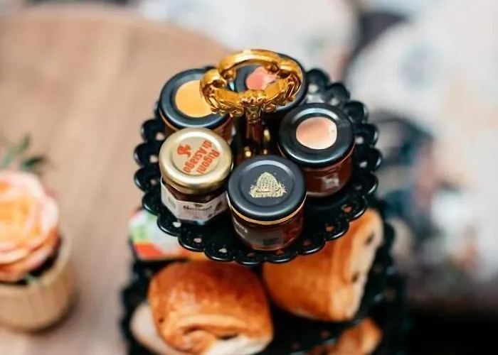 Le Temple De Jeanne 3* Paris