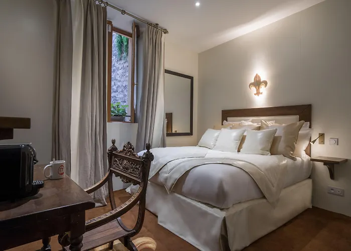 Le Temple De Jeanne 3* Paris